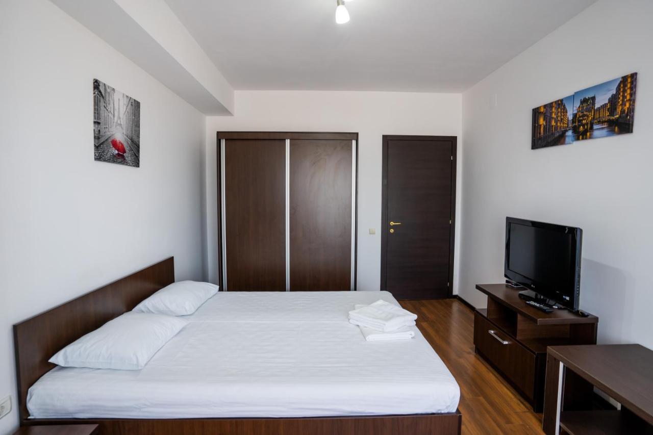 Summerland Relax Apartments Mamaia Exterior photo