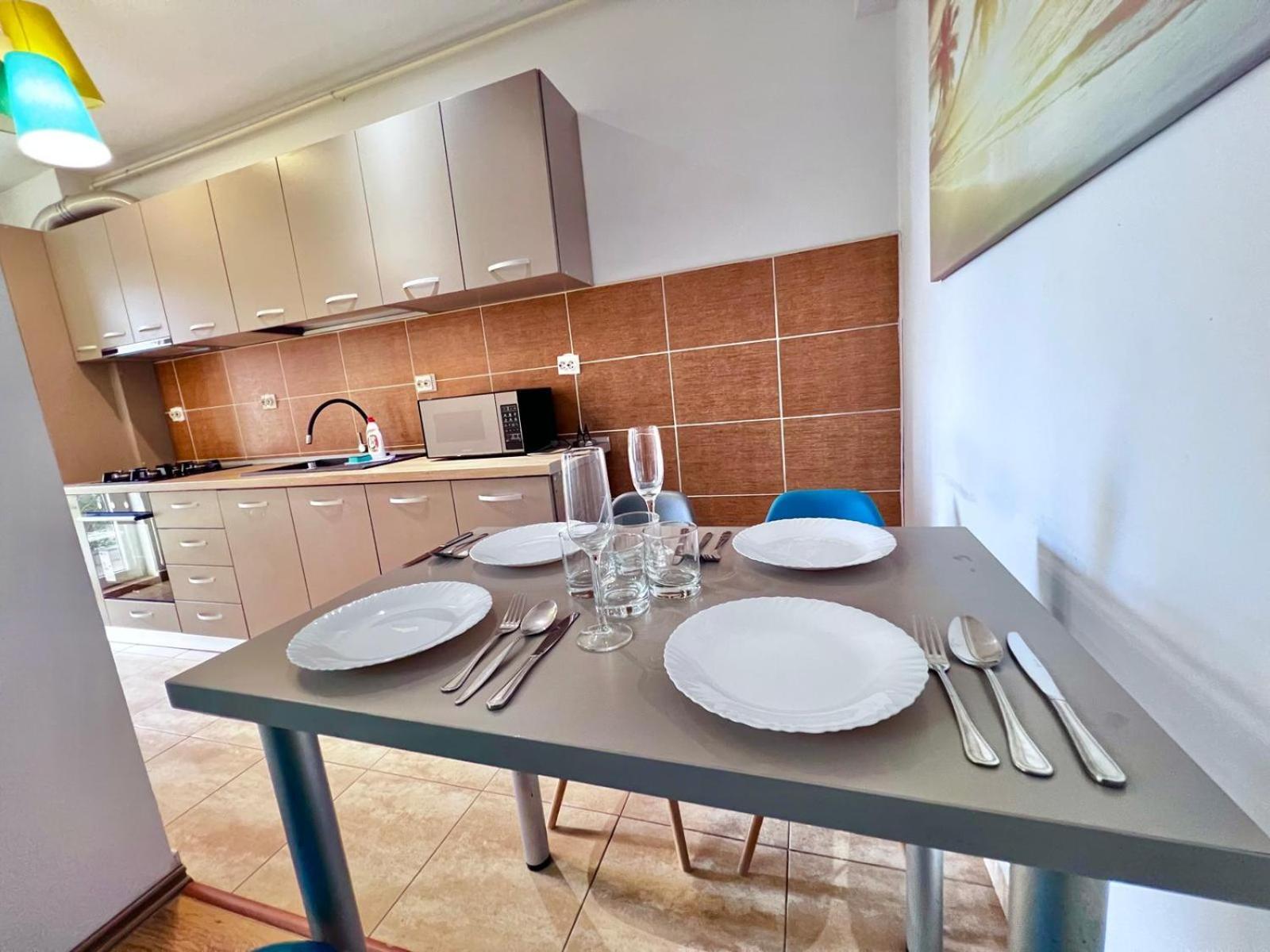 Summerland Relax Apartments Mamaia Exterior photo