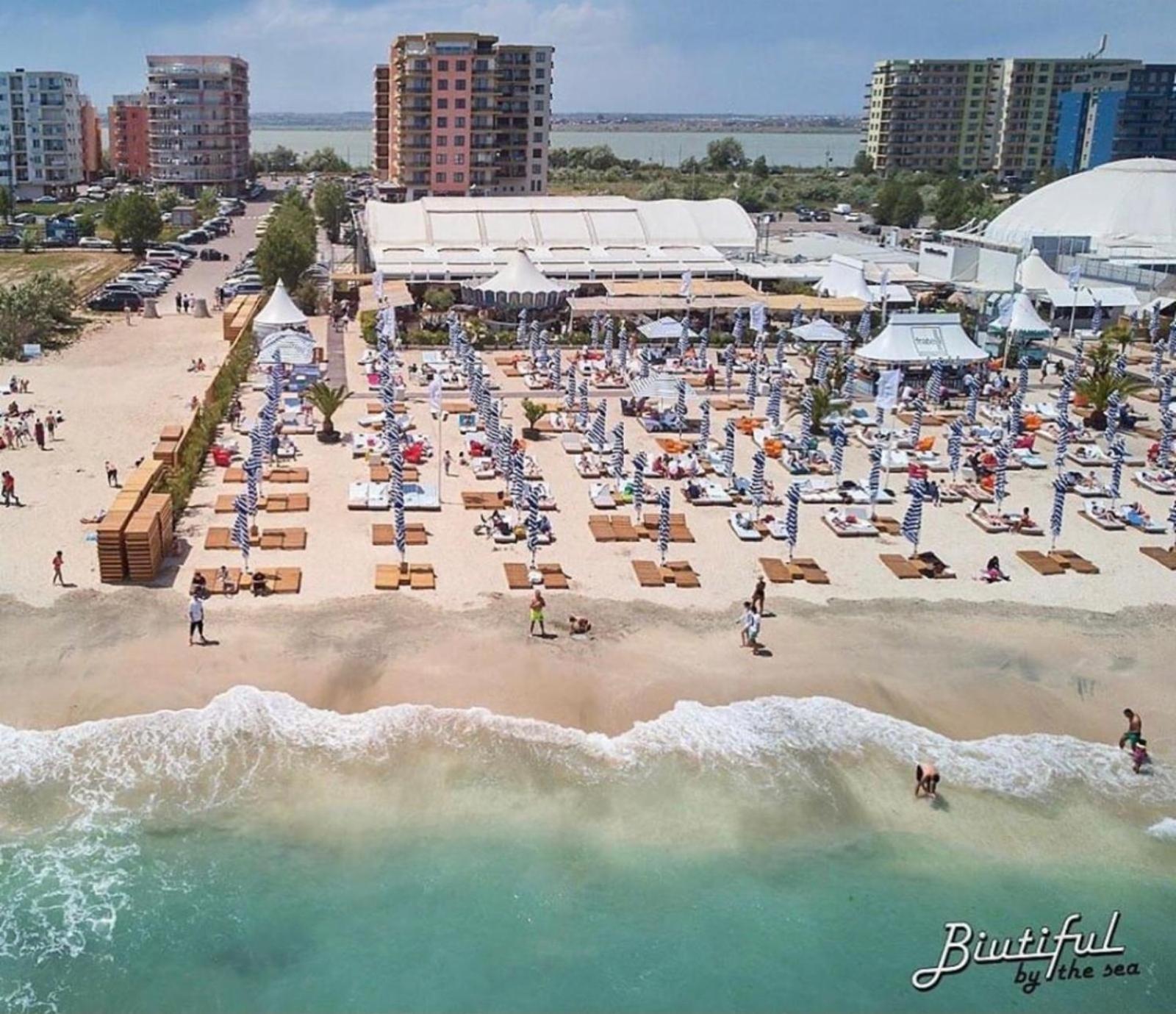 Summerland Relax Apartments Mamaia Exterior photo